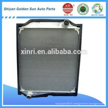 Système de refroidissement du moteur de camion Dongfeng Kinland Radiator 1301010-K0300 sur Vietnam Market